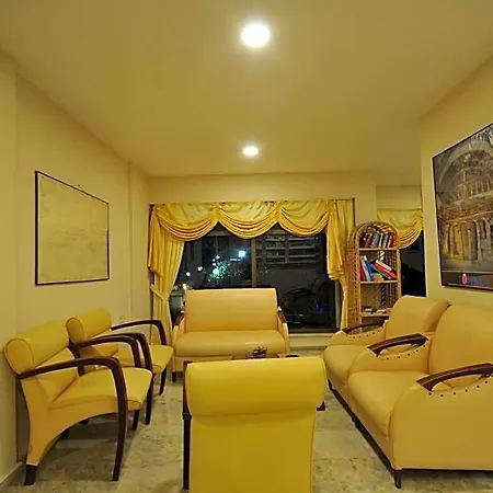 Hotel Amos